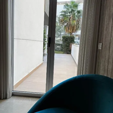 Royal Banus Apartment *